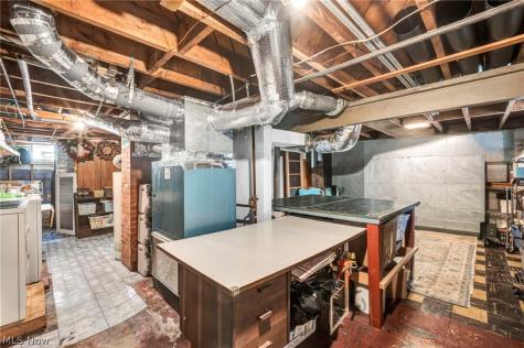 1171 Genesee Avenue Cleveland OH 44124