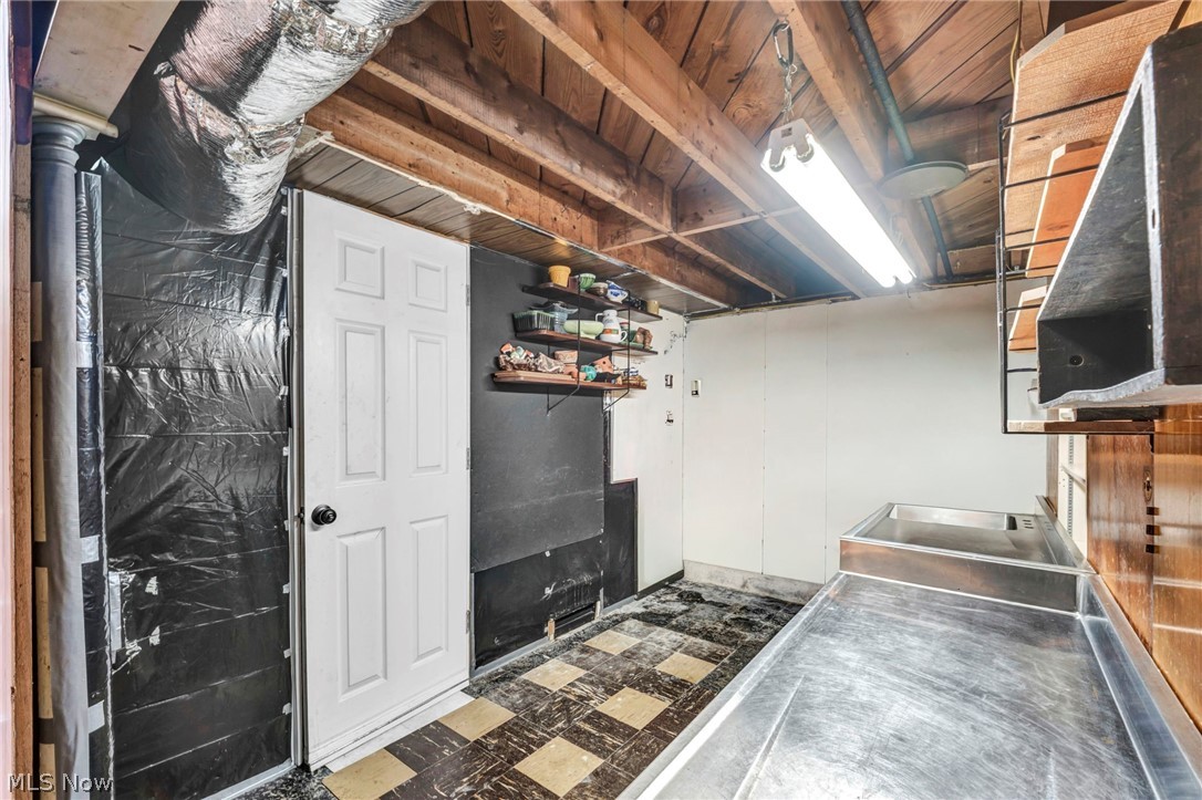 1171 Genesee Avenue Cleveland OH 44124