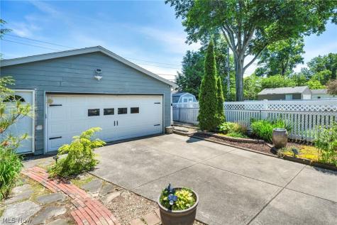 1171 Genesee Avenue Cleveland OH 44124