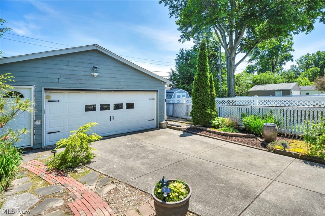 1171 Genesee Avenue Cleveland OH 44124
