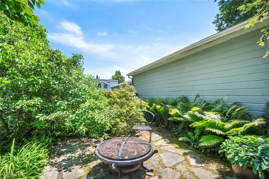 1171 Genesee Avenue Cleveland OH 44124