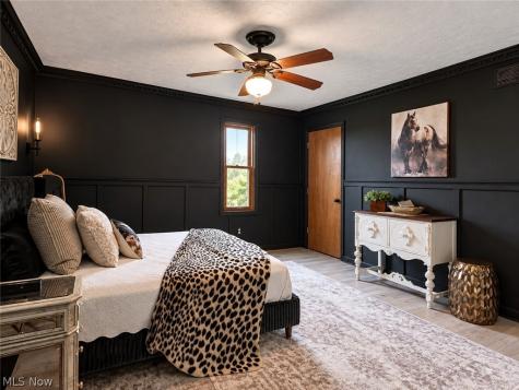 1102 E Garfield Road Aurora OH 44202