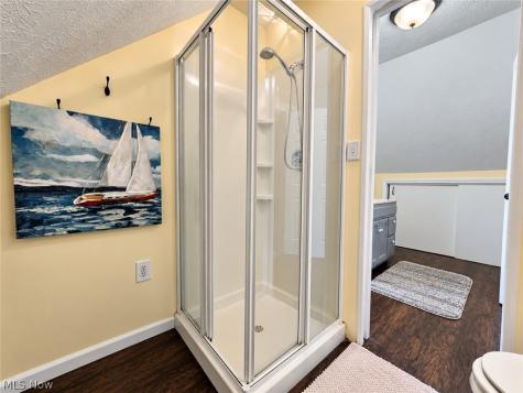 1102 E Garfield Road Aurora OH 44202