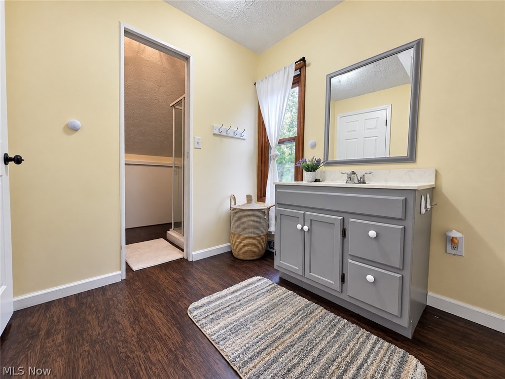 1102 E Garfield Road Aurora OH 44202
