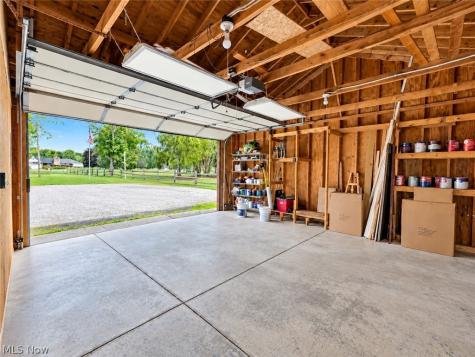 1102 E Garfield Road Aurora OH 44202