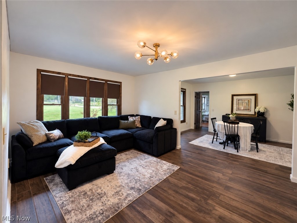1102 E Garfield Road Aurora OH 44202