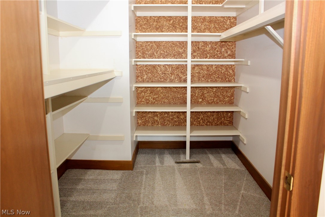 3190 Bunker Hill Road Leetonia OH 44431
