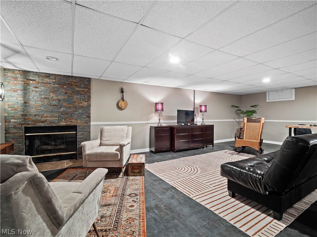 4802 Center Road Avon OH 44011
