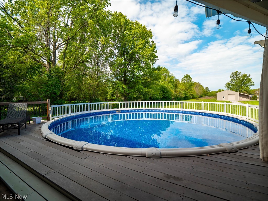 4802 Center Road Avon OH 44011
