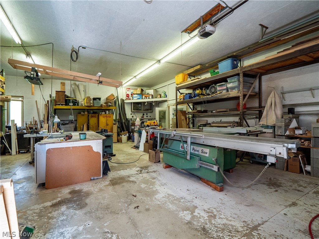4802 Center Road Avon OH 44011
