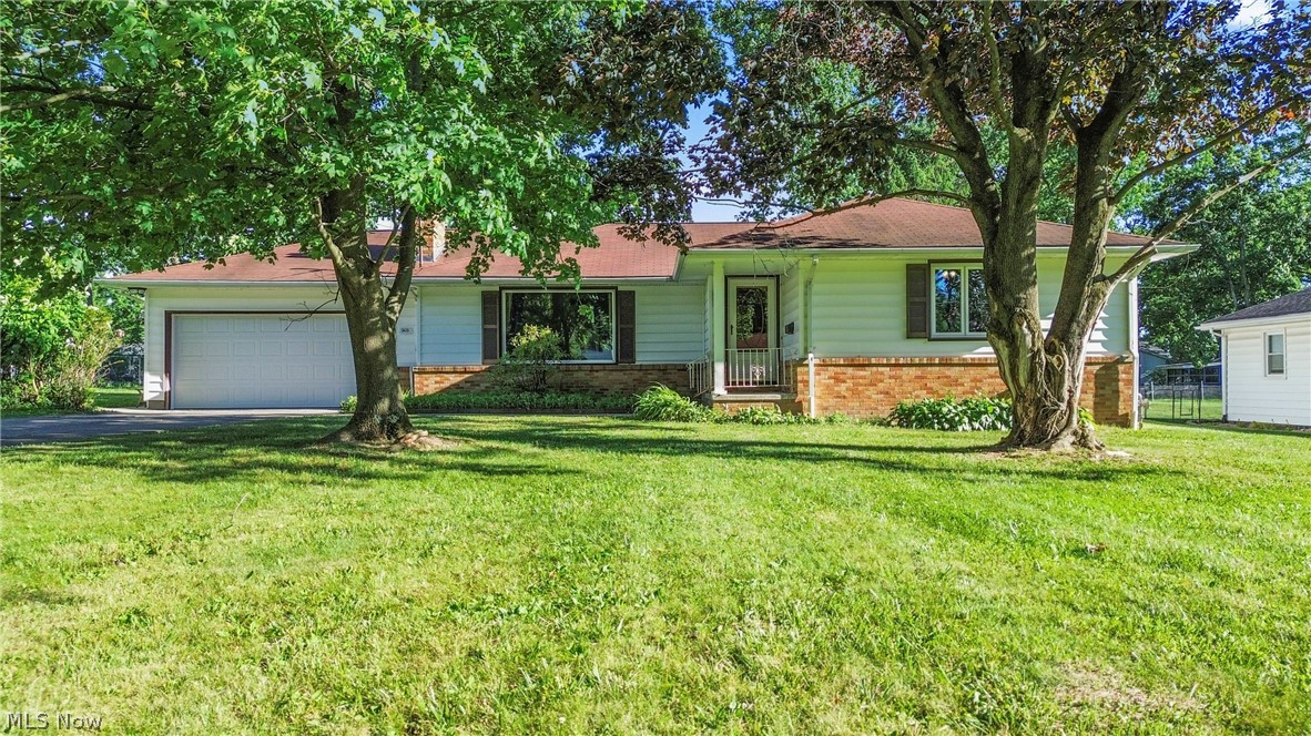 5635 Yorktown Lane Austintown OH 44515