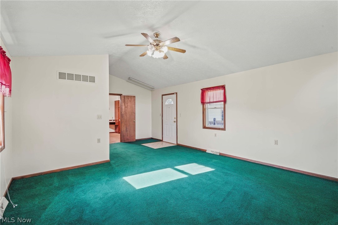 5635 Yorktown Lane Austintown OH 44515