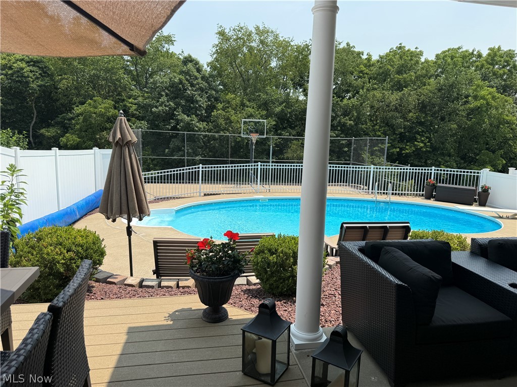 260 Anthony Drive Wintersville OH 43953