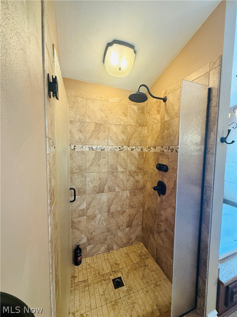260 Anthony Drive Wintersville OH 43953