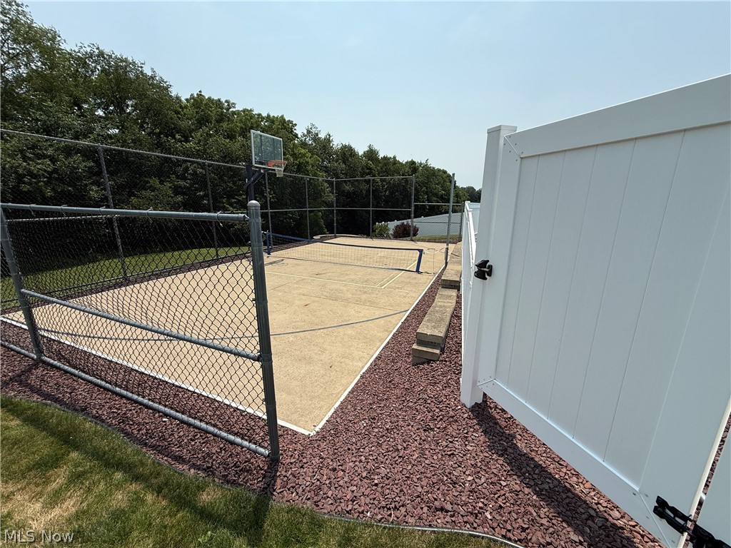 260 Anthony Drive Wintersville OH 43953