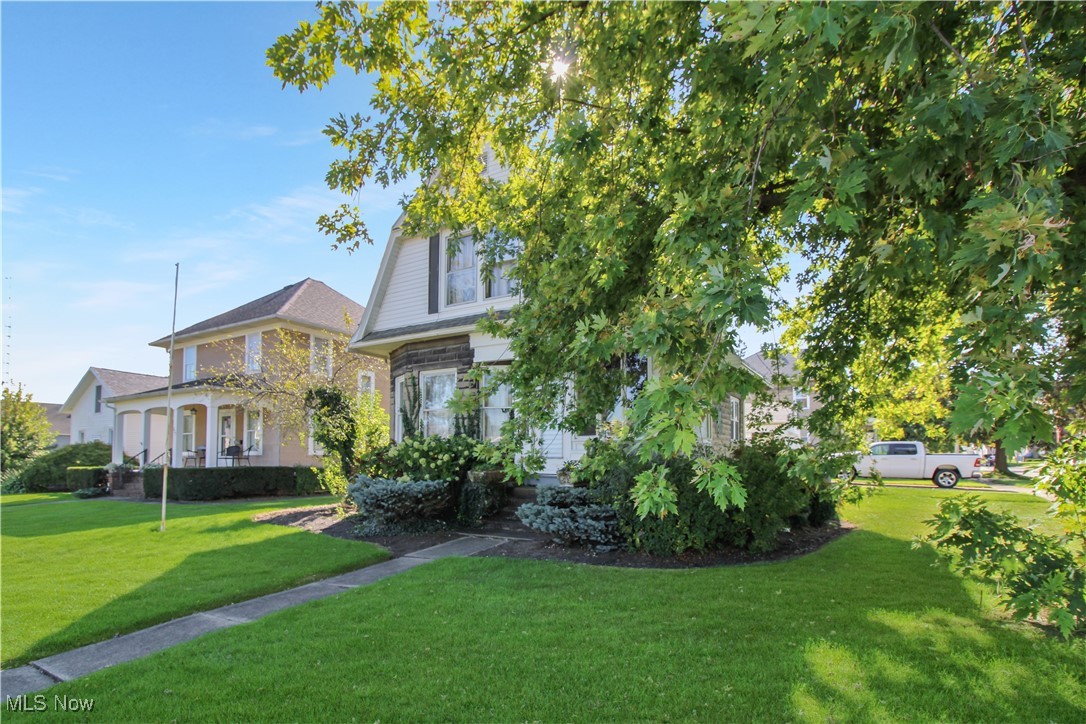 229 W 4th Street Port Clinton OH 43452