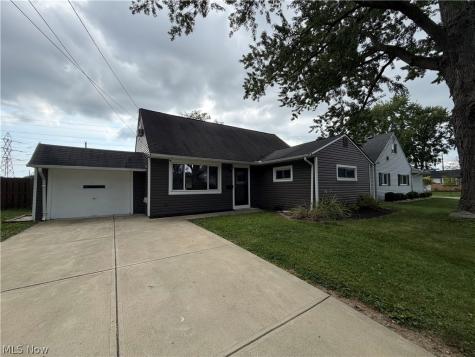 295 Best Street Berea OH 44017