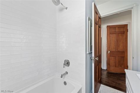 14325 Birchwood Avenue Cleveland OH 44111