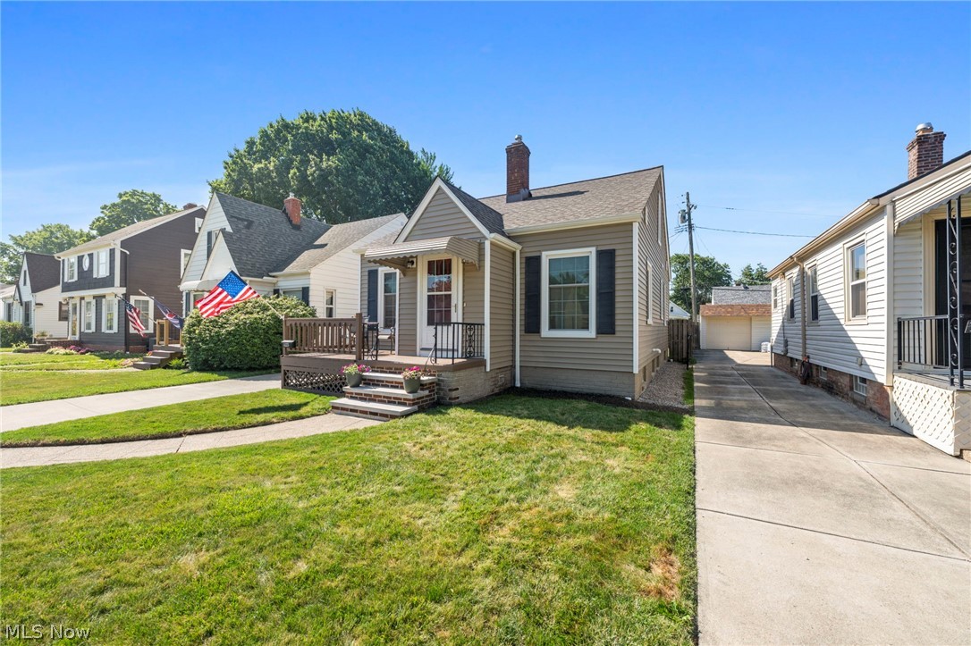 14325 Birchwood Avenue Cleveland OH 44111