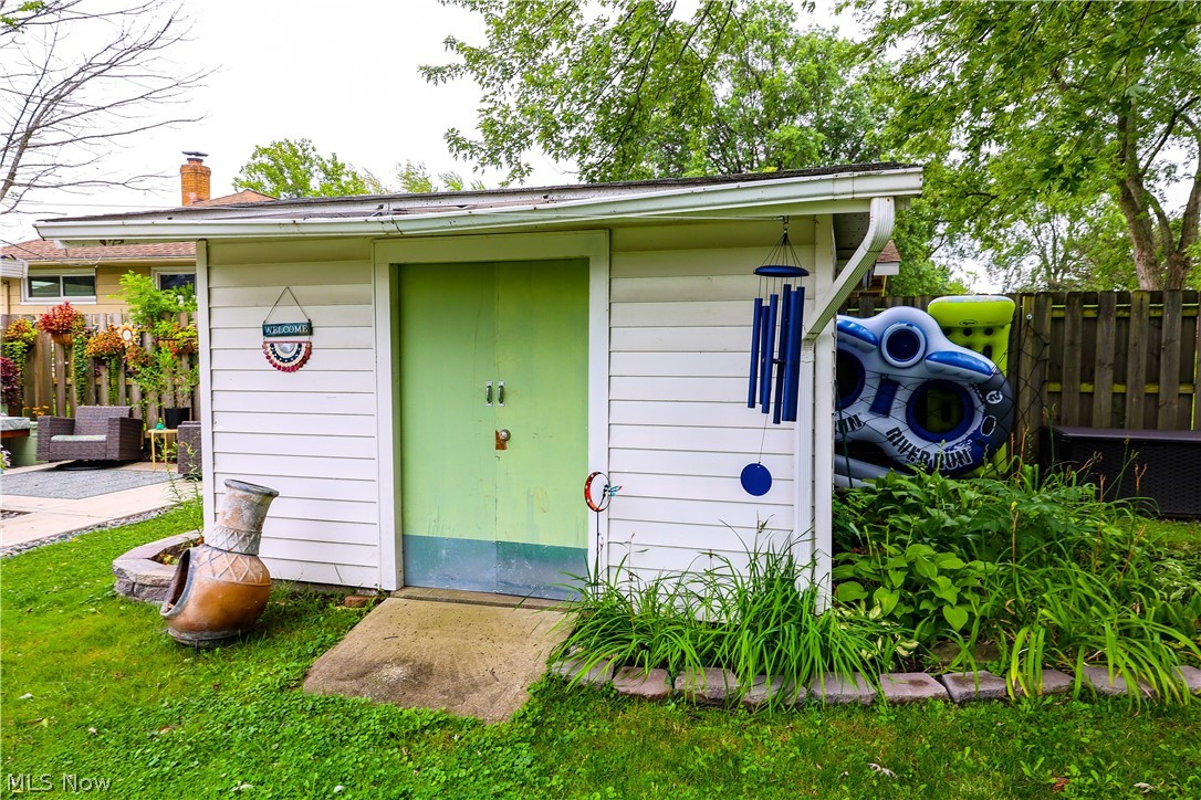 7580 Hoertz Road Parma OH 44134
