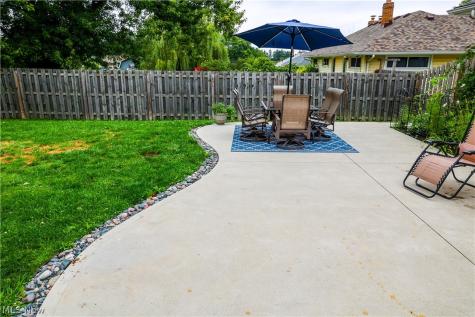 7580 Hoertz Road Parma OH 44134