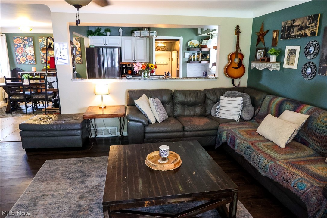 7580 Hoertz Road Parma OH 44134