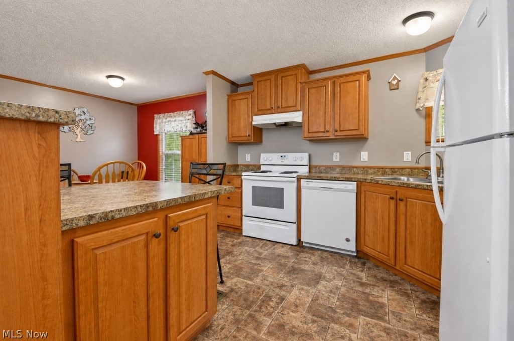 6835 Richmond Road Solon OH 44139