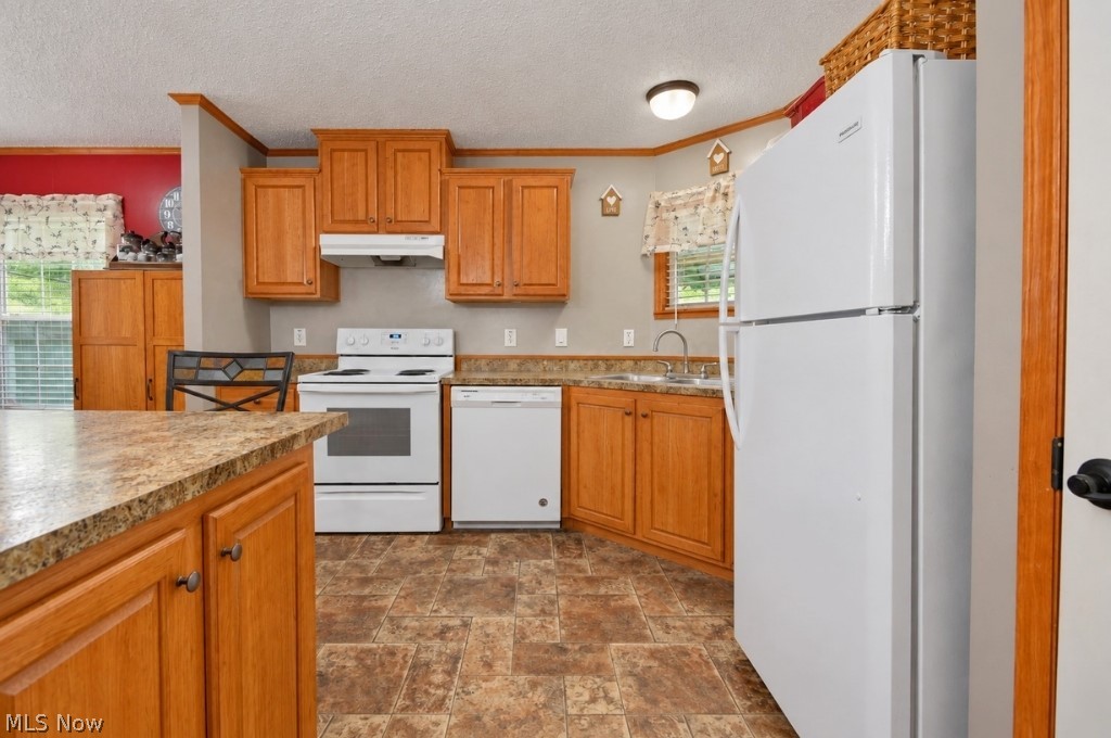 6835 Richmond Road Solon OH 44139