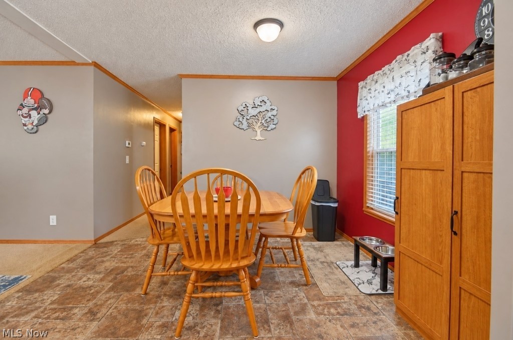 6835 Richmond Road Solon OH 44139