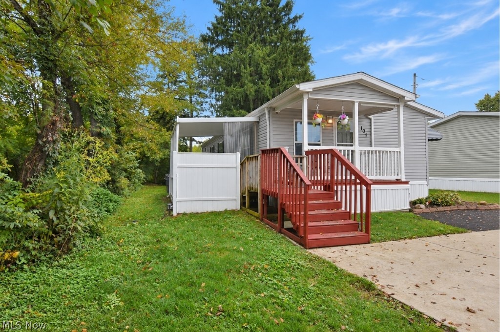 6835 Richmond Road Solon OH 44139