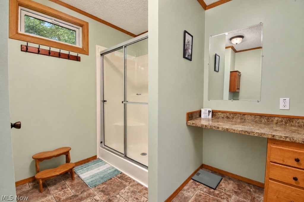 6835 Richmond Road Solon OH 44139