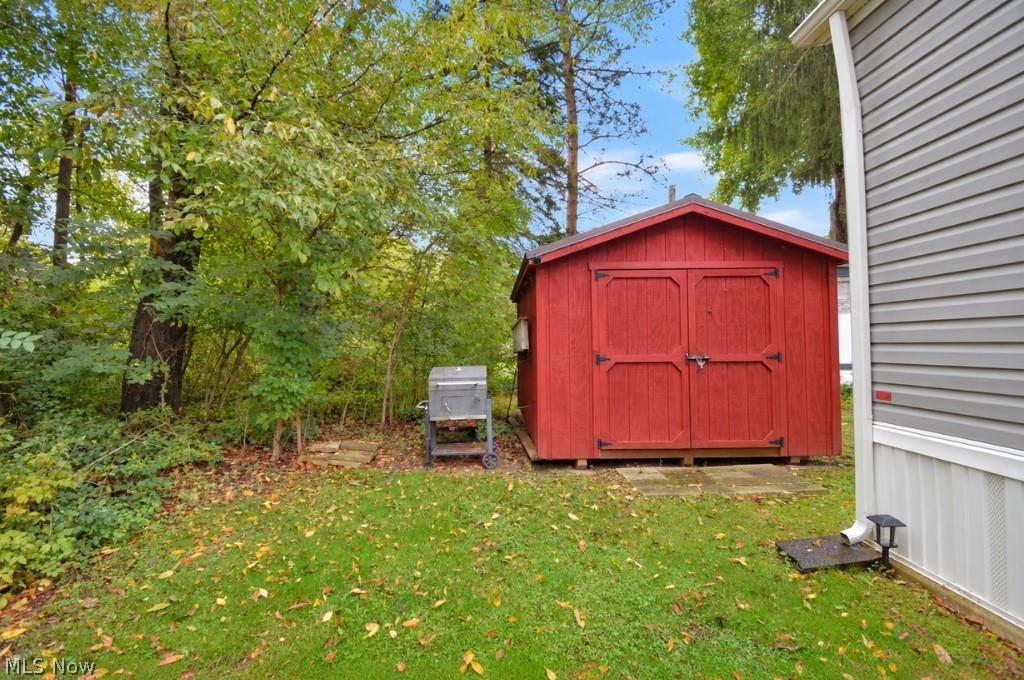 6835 Richmond Road Solon OH 44139