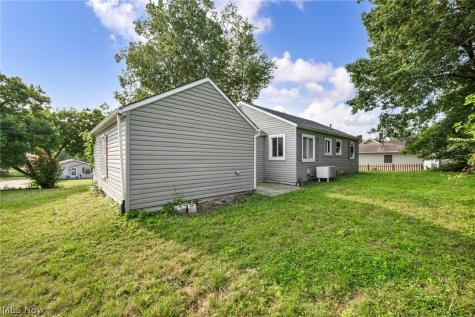 2680 Nesmith Lake Boulevard Akron OH 44314