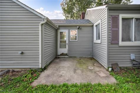 2680 Nesmith Lake Boulevard Akron OH 44314