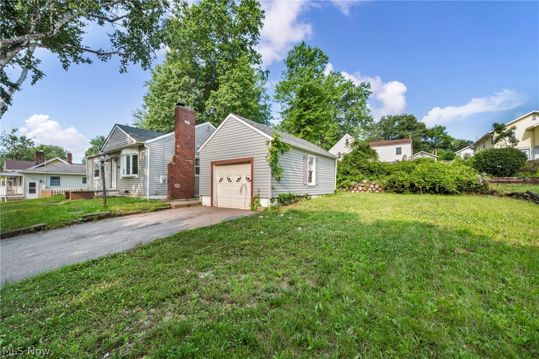 2680 Nesmith Lake Boulevard Akron OH 44314
