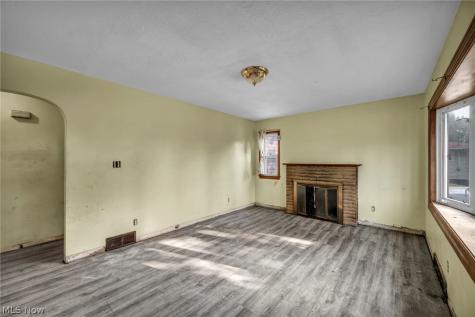 2680 Nesmith Lake Boulevard Akron OH 44314