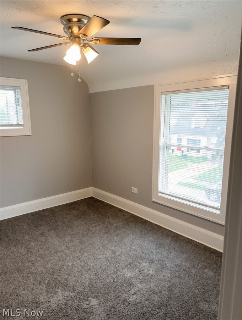 1568 Blossom Park Avenue Lakewood OH 44017
