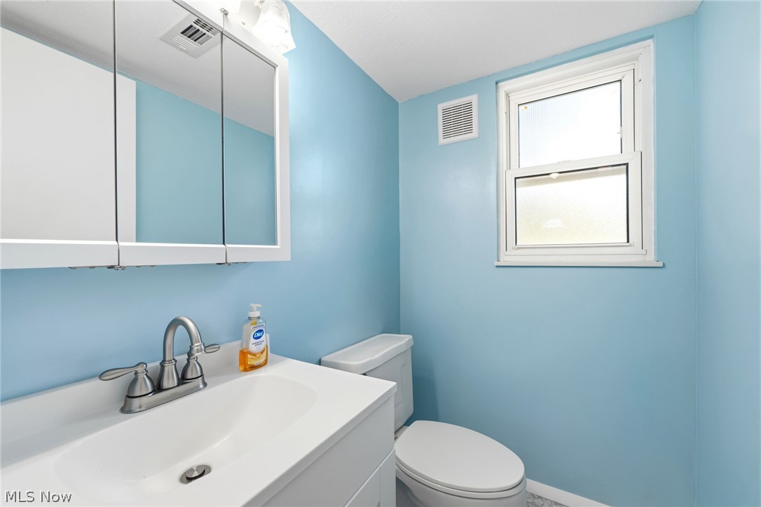 252 Kennedy Boulevard Northfield Village OH 44067