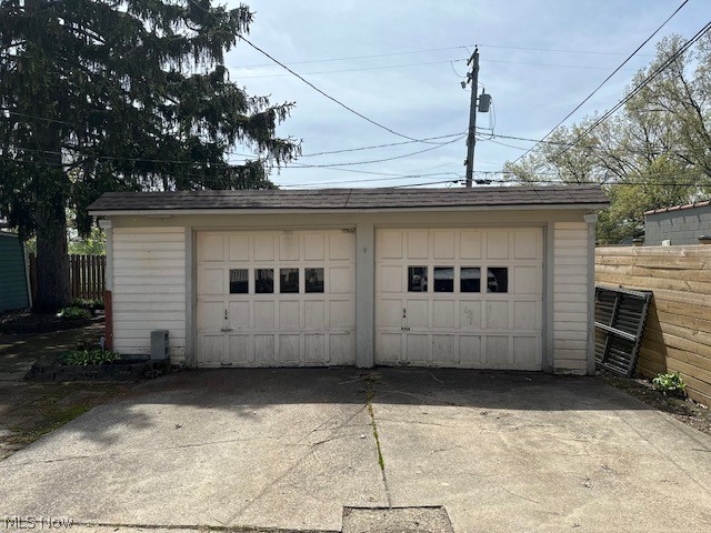 16613 Laverne Avenue Cleveland OH 44135