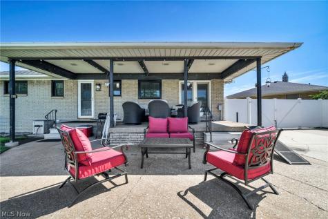 9672 Melody Lane Brooklyn OH 44144