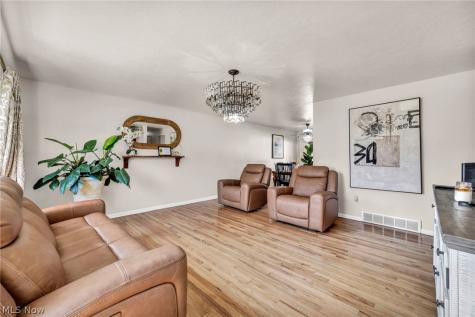 9672 Melody Lane Brooklyn OH 44144