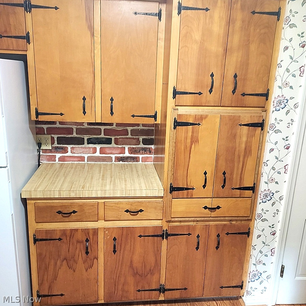 655 Cliffside Drive Akron OH 44313