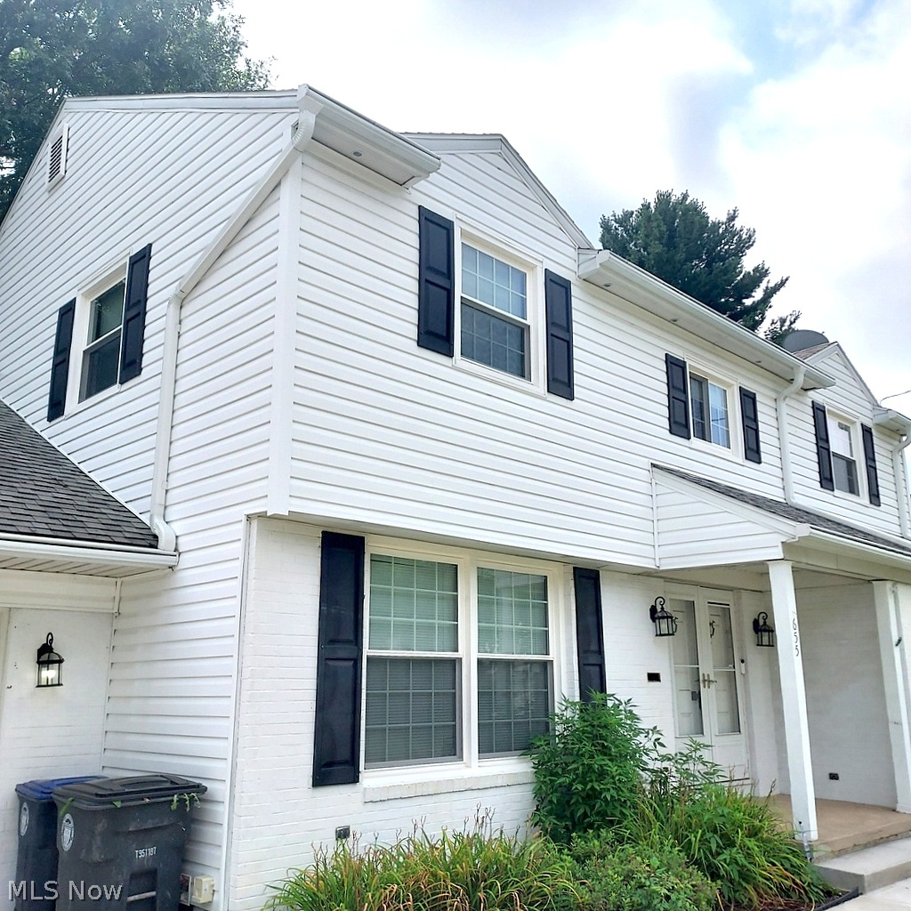 655 Cliffside Drive Akron OH 44313