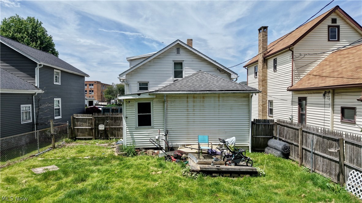 357 3rd Street NW New Philadelphia OH 44663