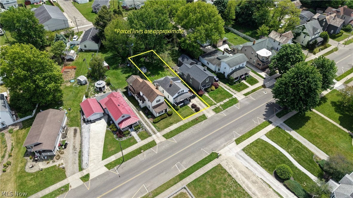 357 3rd Street NW New Philadelphia OH 44663