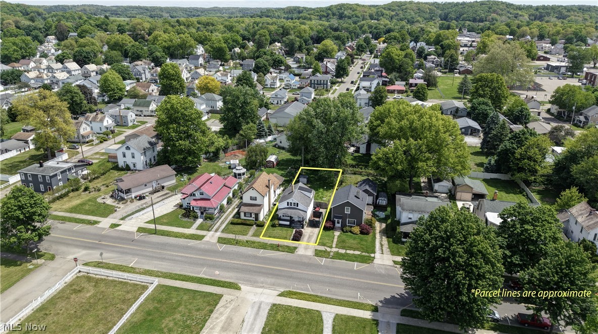 357 3rd Street NW New Philadelphia OH 44663