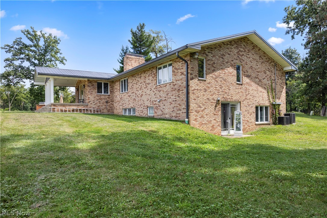 1 Sunrise Ridge N Berlin Heights OH 44814
