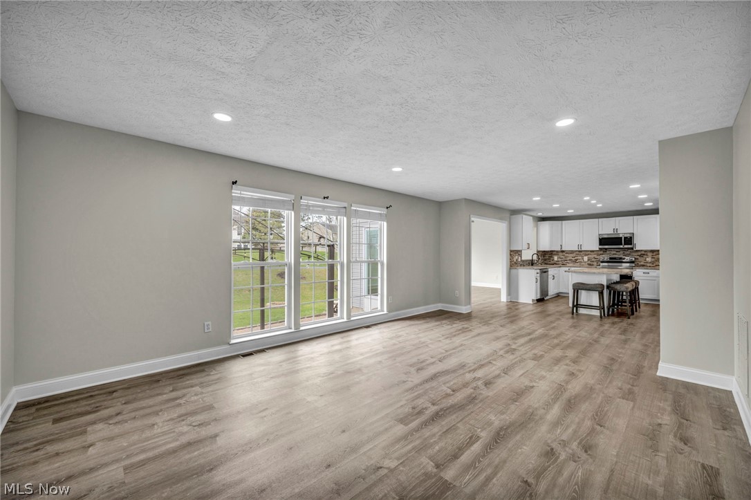 998 Woodfield Lane Brunswick OH 44212