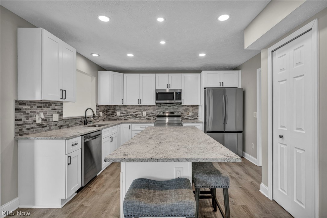 998 Woodfield Lane Brunswick OH 44212