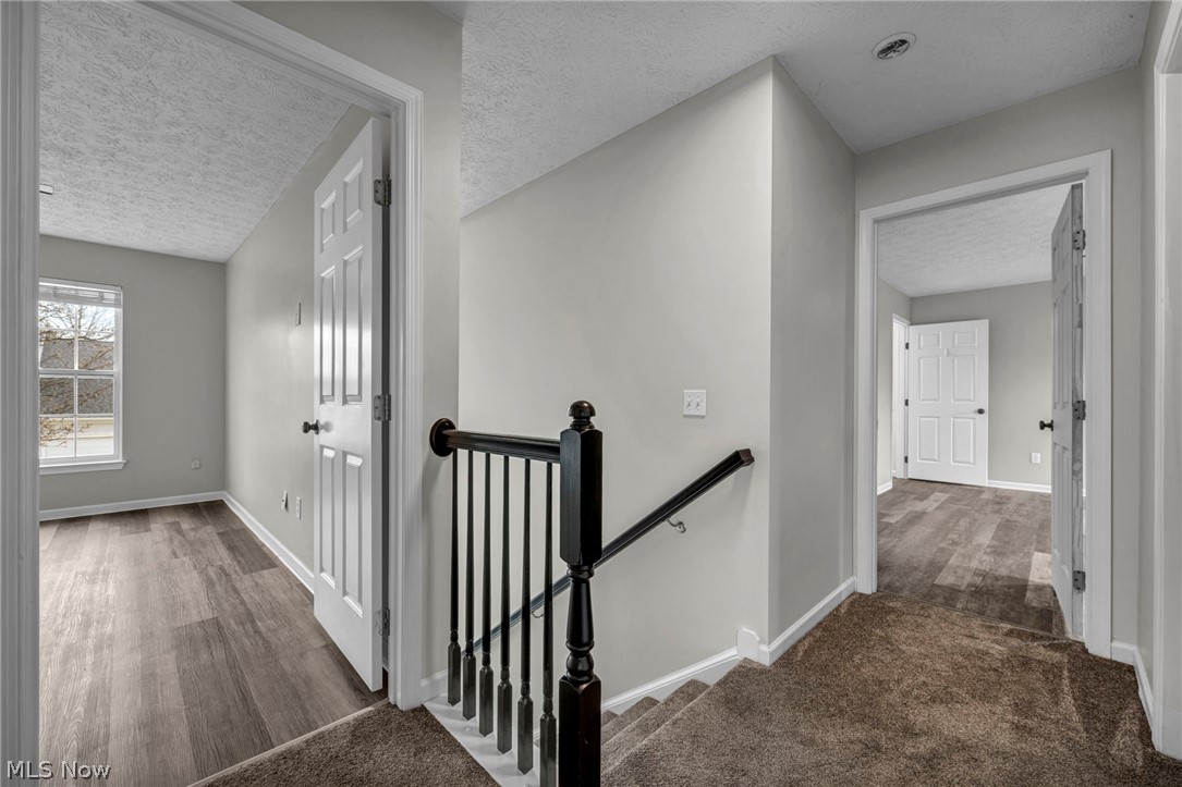 998 Woodfield Lane Brunswick OH 44212